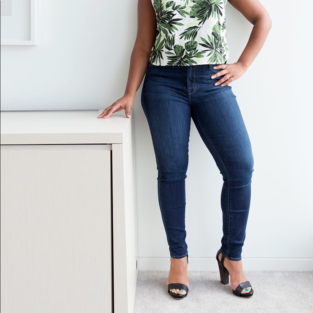 American Eagle Curvy High Rise Super Stretch